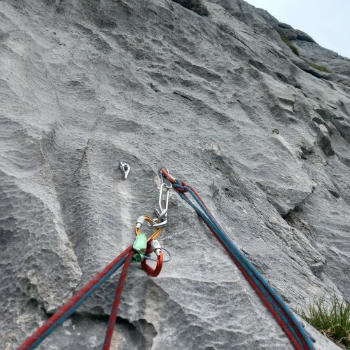 Looking up the top pitch of Encore et Toujours at Sanetsch. Perfect limestone.